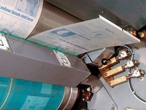 Plattenwechsel bei einer Rolldendruck-Maschine