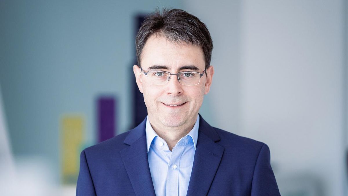 Portrait von Markus Maier, Product Owner Industrieprodukte, genua Portrait von Markus Maier, Product Owner Industrieprodukte, genua