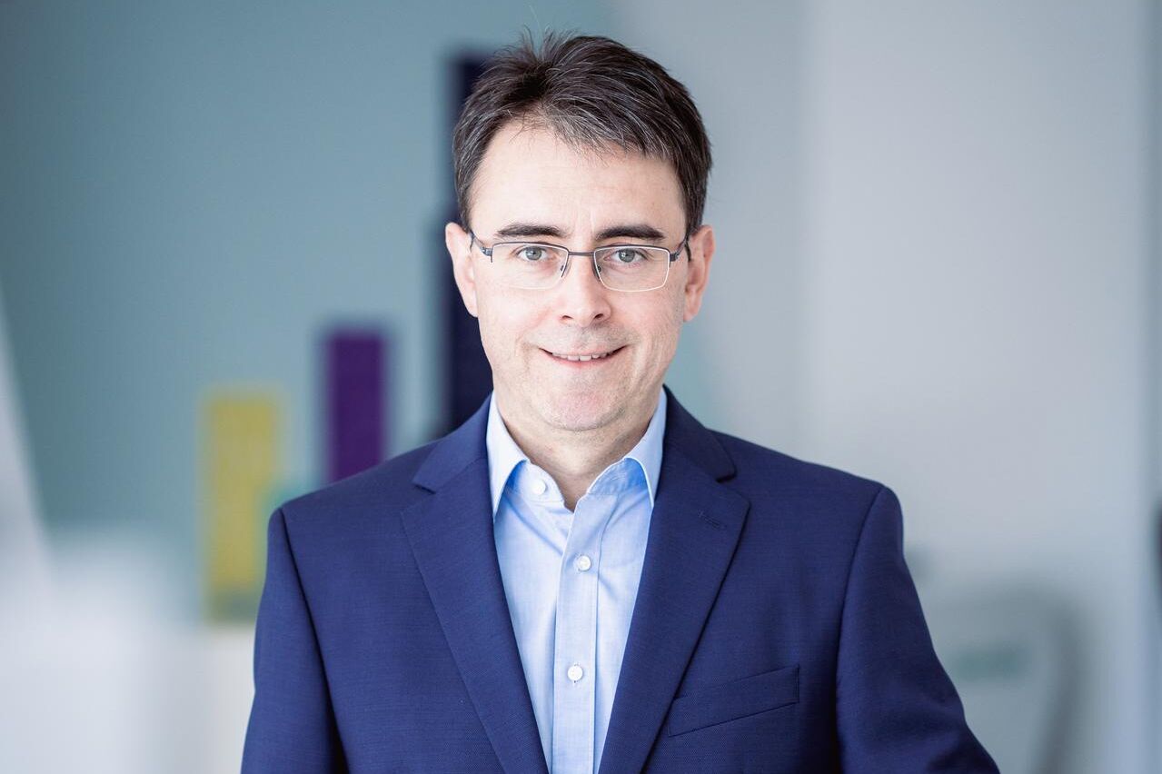 Portrait von Markus Maier, Product Owner Industrieprodukte, genua