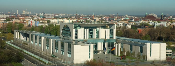 Das Kanzleramt in Berlin genugate-firewall-case-studies-informationsverbund-berlin-bonn-ivbb-01-02-min.jpeg