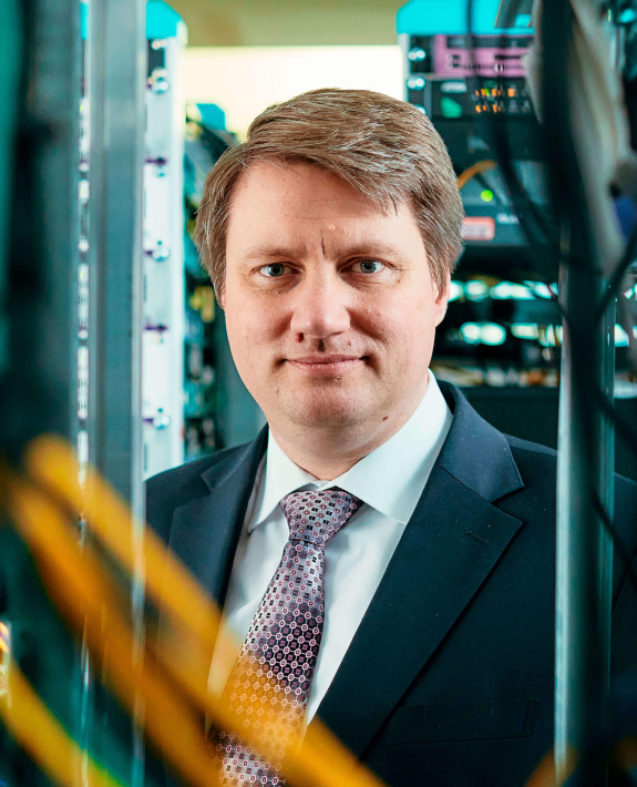 IT-Sicherheitsexperte Alexander Bluhm, genua GmbH